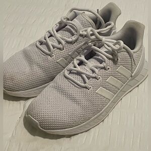 Men's Adidas Questar Flow NXT running shoes, Size 9.5
